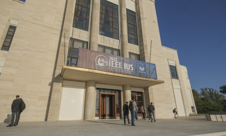 イタリア ヴェネツィアにて行われた IEEE IUS 2022 に出展致しました。
